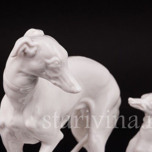 Фарфоровая статуэтка собак Две левретки, Nymphenburg, Германия, пер. пол. 20 в.