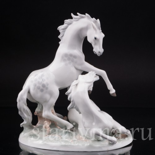 Композиция из фарфора Играющие лошади, Grafenthal, Германия, 1972-90 гг.