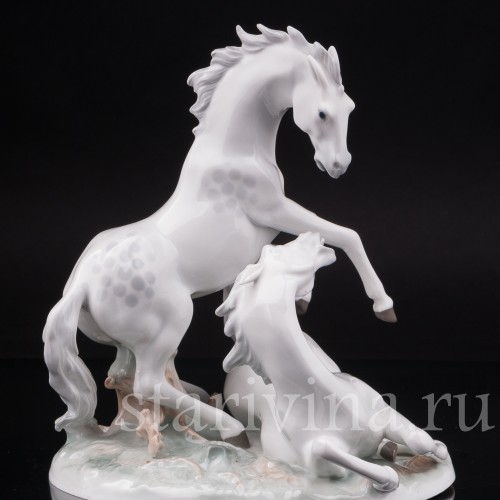 Композиция из фарфора Играющие лошади, Grafenthal, Германия, 1972-90 гг.