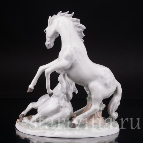 Композиция из фарфора Играющие лошади, Grafenthal, Германия, 1972-90 гг.