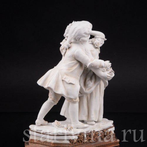 Фарфоровая статуэтка Юные влюбленные, Volkstedt, Германия, кон. 19 - нач. 20 вв.