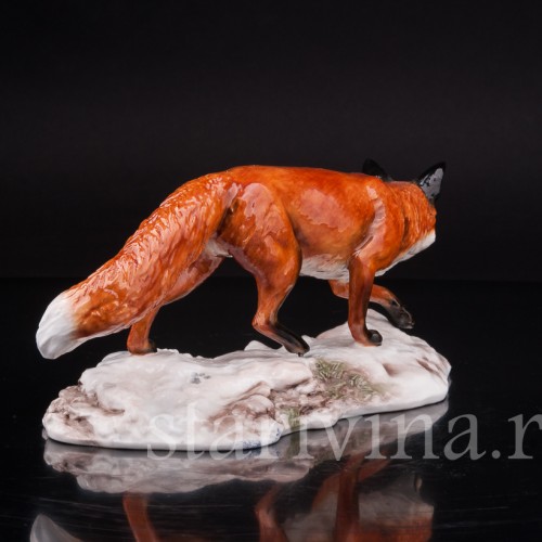 Фарфоровая статуэтка Крадущаяся лиса, Royale Stratford, Англия, кон. 20 в.