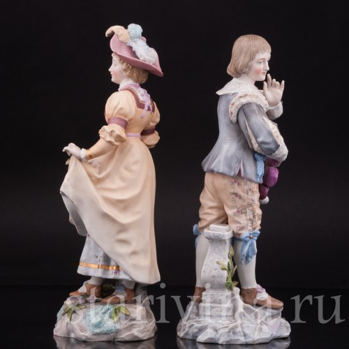 Парные фарфоровые статуэтки Пара в ренессансных костюмах, Richard Eckert & Co, Германия, кон. 19 в.