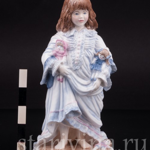 Фигурка из фарфора Колыбельная, девочка с куклами, Royal Worcester, Великобритания, 1989 год.