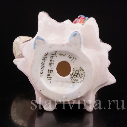 Фигурка девочки из фарфора Звенящий колокольчик, Royal Doulton, Великобритания, пер. пол. 20 века.