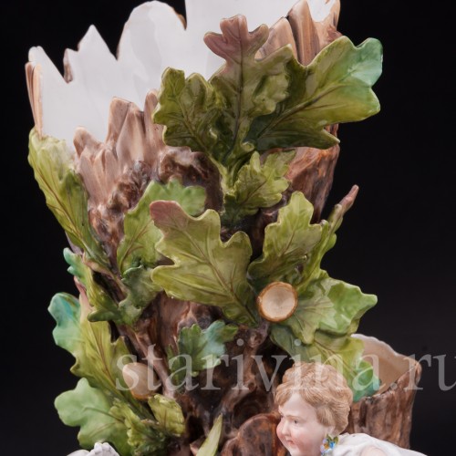 Фарфоровая композиция Дети на качелях, вазочка в виде дуба, Richard Eckert & Co, Германия, кон. 19.