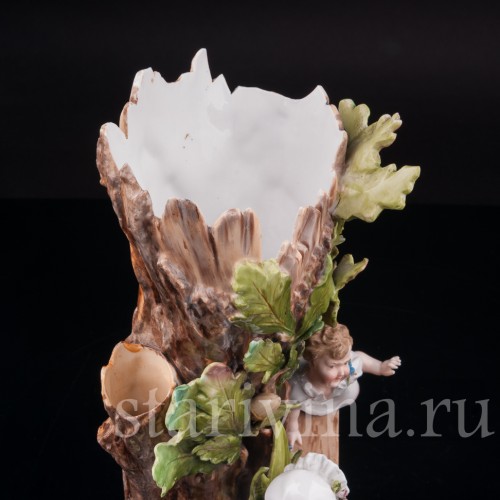 Фарфоровая композиция Дети на качелях, вазочка в виде дуба, Richard Eckert & Co, Германия, кон. 19.