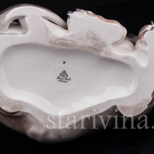 Фарфоровая статуэтка собаки Лежащая такса, Rosenthal, Германия, 1929 год.