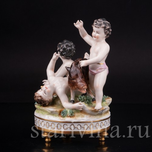 Фарфоровая статуэтка Путти с кабаном, Дрезден, Германия, нач. 20 в.