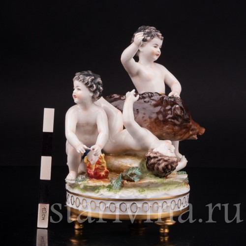 Фарфоровая статуэтка Путти с кабаном, Дрезден, Германия, нач. 20 в.
