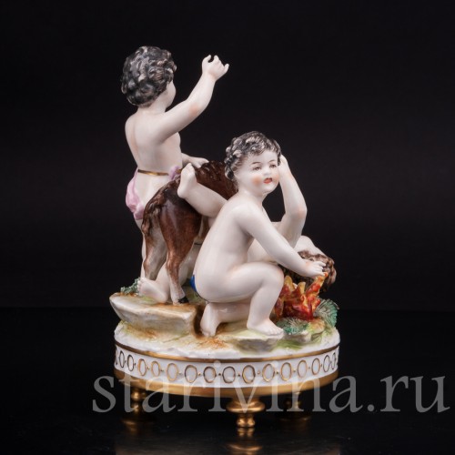 Фарфоровая статуэтка Путти с кабаном, Дрезден, Германия, нач. 20 в.