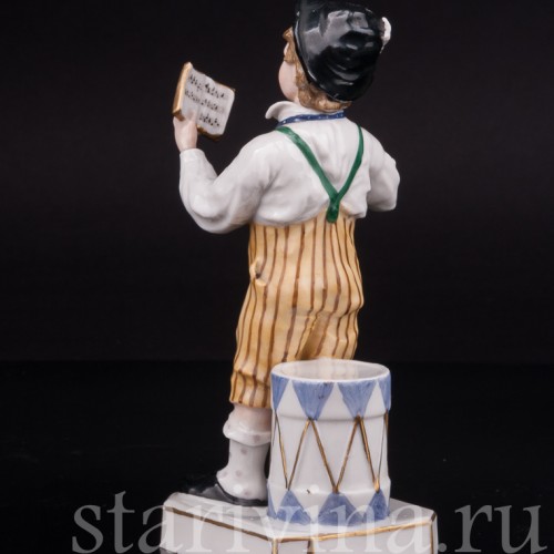 Статуэтка из фарфора Мальчик с флейтой, Dressel, Kister & Co, Германия, кон. 19 в.