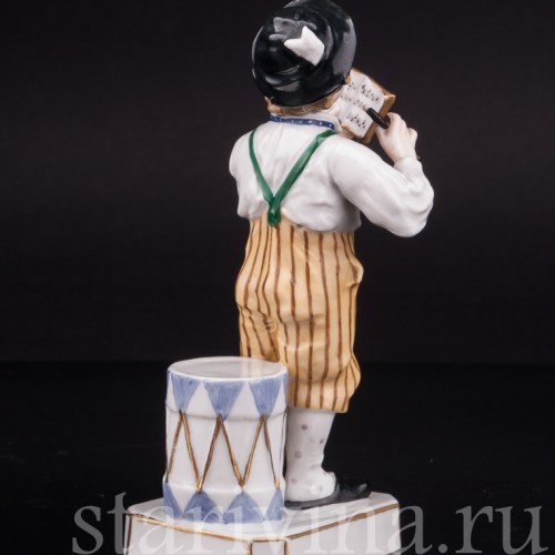 Статуэтка из фарфора Мальчик с флейтой, Dressel, Kister & Co, Германия, кон. 19 в.