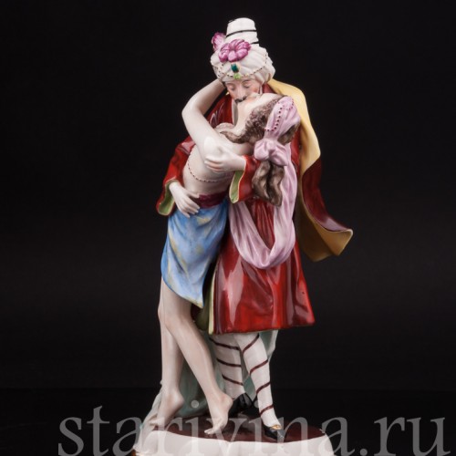 Фарфоровая статуэтка Шах и Одалиска, Ackermann & Fritze, Германия, пер. пол. 20 века.