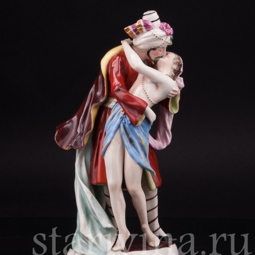 Фарфоровая статуэтка Шах и Одалиска, Ackermann & Fritze, Германия, пер. пол. 20 века.