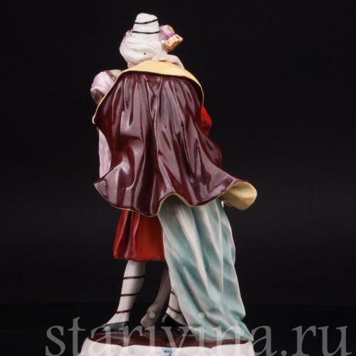 Фарфоровая статуэтка Шах и Одалиска, Ackermann & Fritze, Германия, пер. пол. 20 века.