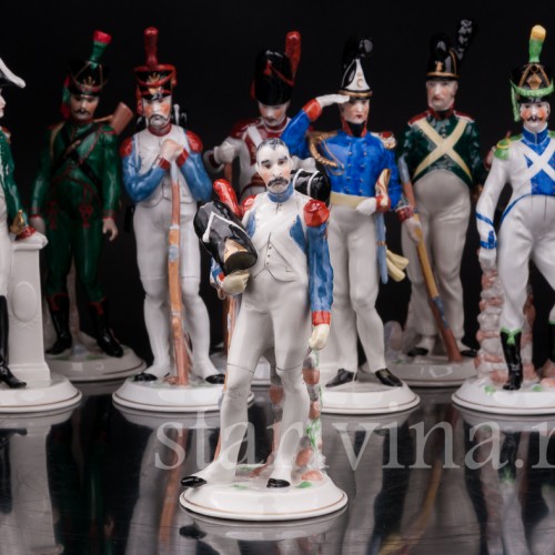 Фарфоровые статуэтки Солдаты наполеоновской армии, 8 шт, Ernst Bohne Sohne, Германия, нач. 20 в.