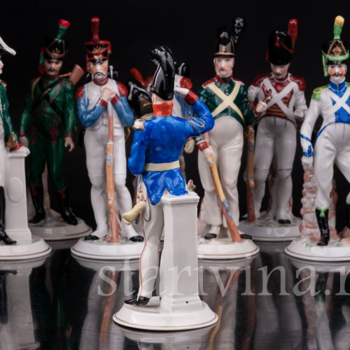 Фарфоровые статуэтки Солдаты наполеоновской армии, 8 шт, Ernst Bohne Sohne, Германия, нач. 20 в.