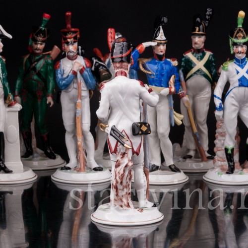Фарфоровые статуэтки Солдаты наполеоновской армии, 8 шт, Ernst Bohne Sohne, Германия, нач. 20 в.
