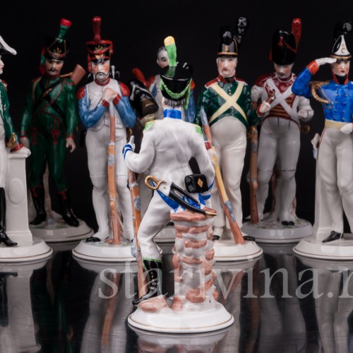 Фарфоровые статуэтки Солдаты наполеоновской армии, 8 шт, Ernst Bohne Sohne, Германия, нач. 20 в.