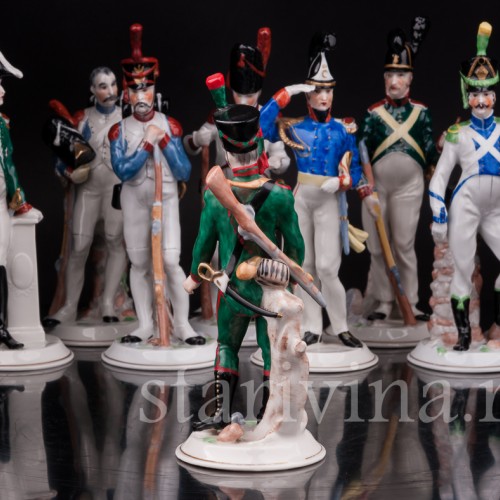 Фарфоровые статуэтки Солдаты наполеоновской армии, 8 шт, Ernst Bohne Sohne, Германия, нач. 20 в.
