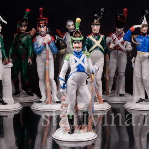 Фарфоровые статуэтки Солдаты наполеоновской армии, 8 шт, Ernst Bohne Sohne, Германия, нач. 20 в.