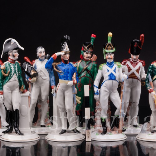 Фарфоровые статуэтки Солдаты наполеоновской армии, 8 шт, Ernst Bohne Sohne, Германия, нач. 20 в.