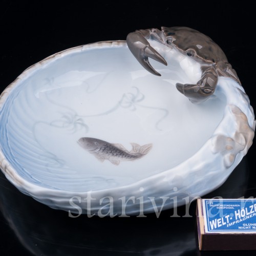 Фарфоровое Блюдо с крабом, Royal Copenhagen, Дания, 1961 год.