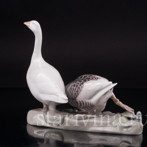 Фарфоровая фигурка птиц Гуси, Royal Copenhagen, Дания, 1969-74 гг.