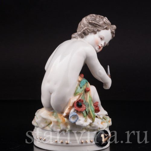 Фигурка из фарфора Аллегория лета, девочка с серпом, Ackermann & Fritze, Германия, пер. пол. 20 века.