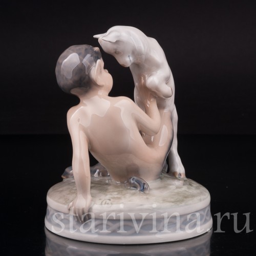 Фарфоровая статуэтка Фавн с козленком, Royal Copenhagen, Дания, 1975-1979 гг.