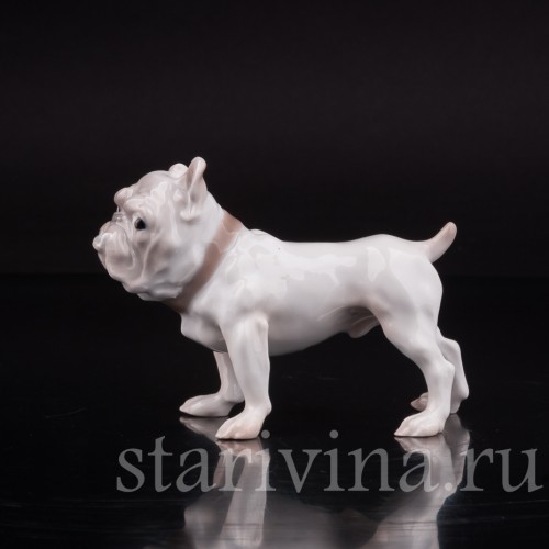 Фигурка собаки из фарфора Английский бульдог, "Забияка", Bing & Grondahl, Дания, 1950 гг.