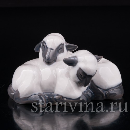 Статуэтка из фарфора Две овечки, Royal Copenhagen, Дания, 1969-74 гг.