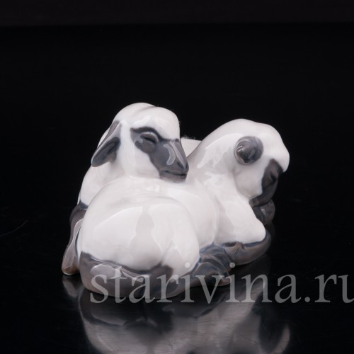 Статуэтка из фарфора Две овечки, Royal Copenhagen, Дания, 1969-74 гг.