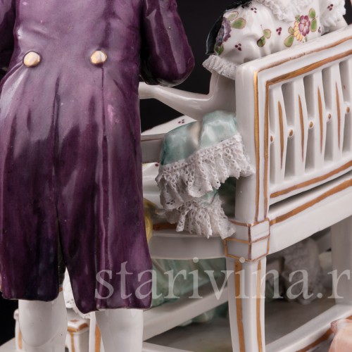 Фарфоровая композиция Сценка у скамейки, кружевная, Volkstedt, Германия, до 1935 г.