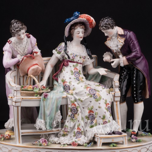 Фарфоровая композиция Сценка у скамейки, кружевная, Volkstedt, Германия, до 1935 г.
