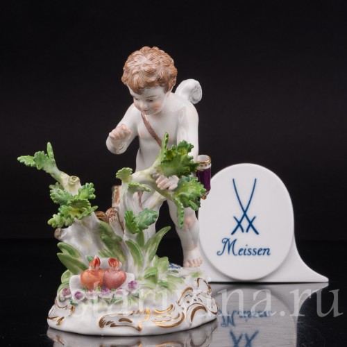 Фарфоровая статуэтка Купидон, слушающий биение сердец, Meissen, Германия, перв. пол. 20 в.