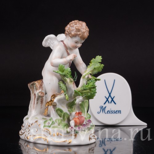 Фарфоровая статуэтка Купидон, слушающий биение сердец, Meissen, Германия, перв. пол. 20 в.