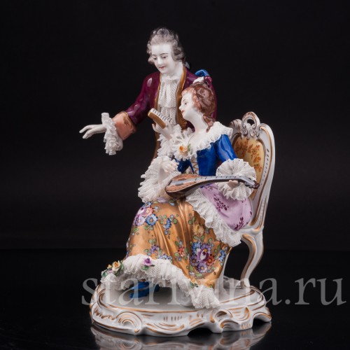Фарфоровая статуэтка Романтический дуэт, кружевная, Volkstedt, Германия, вт. пол. 20 в.