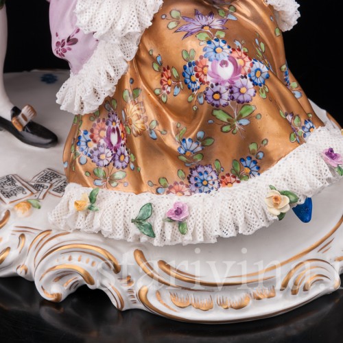 Фарфоровая статуэтка Романтический дуэт, кружевная, Volkstedt, Германия, вт. пол. 20 в.