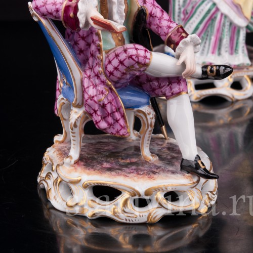 Парные фарфоровые статуэтки Пара на креслах, Германия, 19 в.