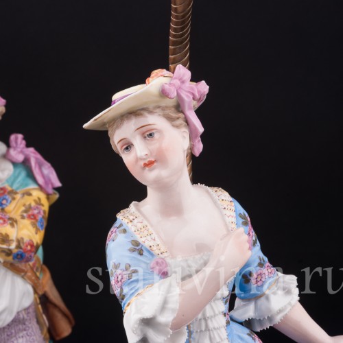 Пасторальная пара - антикварные лапы, украшенные статуэтками, Sitzendorf, Германия, 19 в.