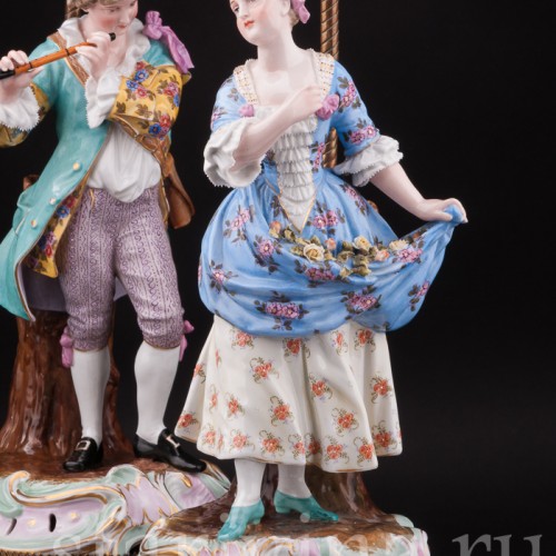 Пасторальная пара - антикварные лапы, украшенные статуэтками, Sitzendorf, Германия, 19 в.