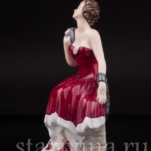 Статуэтка девушки из фарфора Лаура, Англия, вт пол. 20 века.