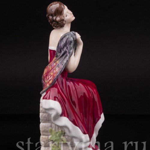 Статуэтка девушки из фарфора Лаура, Англия, вт пол. 20 века.