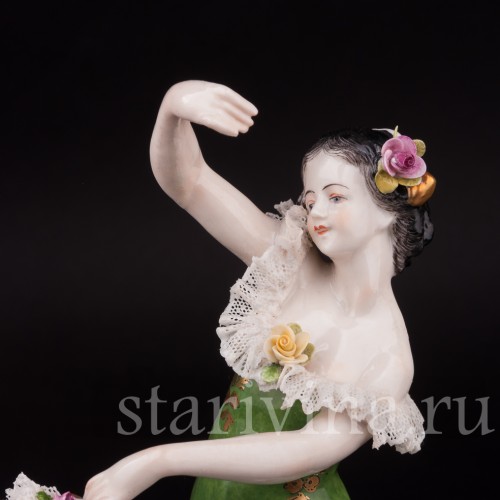 Фарфоровая статуэтка Испанская танцовщица, кружевная, Volkstedt, Германия, сер. 20 в.