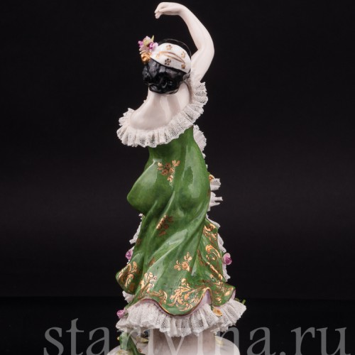 Фарфоровая статуэтка Испанская танцовщица, кружевная, Volkstedt, Германия, сер. 20 в.