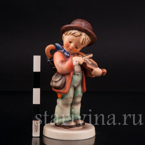 Фигурка мальчика из фарфора Маленький скрипач, Goebel, Германия, 1950-72 гг.