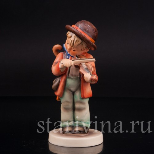 Фигурка мальчика из фарфора Маленький скрипач, Goebel, Германия, 1950-72 гг.