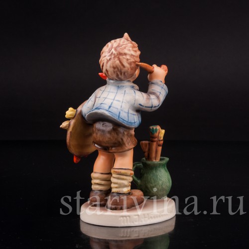 Фигурка из фарфора мальчика Маленький художник, Goebel, Германия, 1955 г.